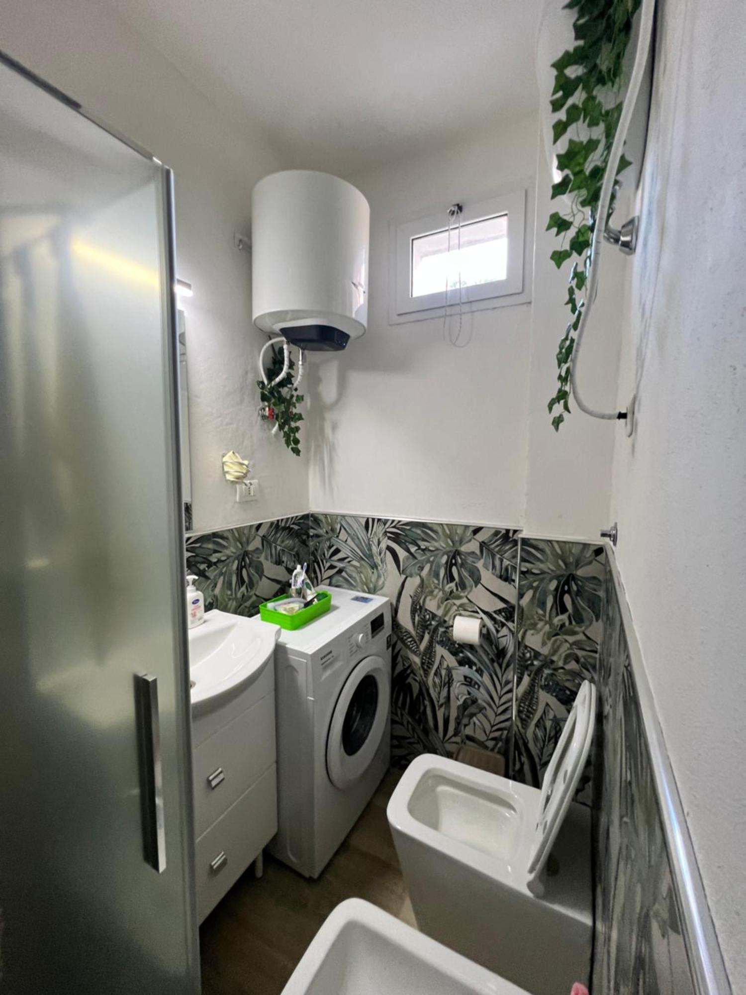 5 Terre Express Migliarina Apartment La Spezia Luaran gambar