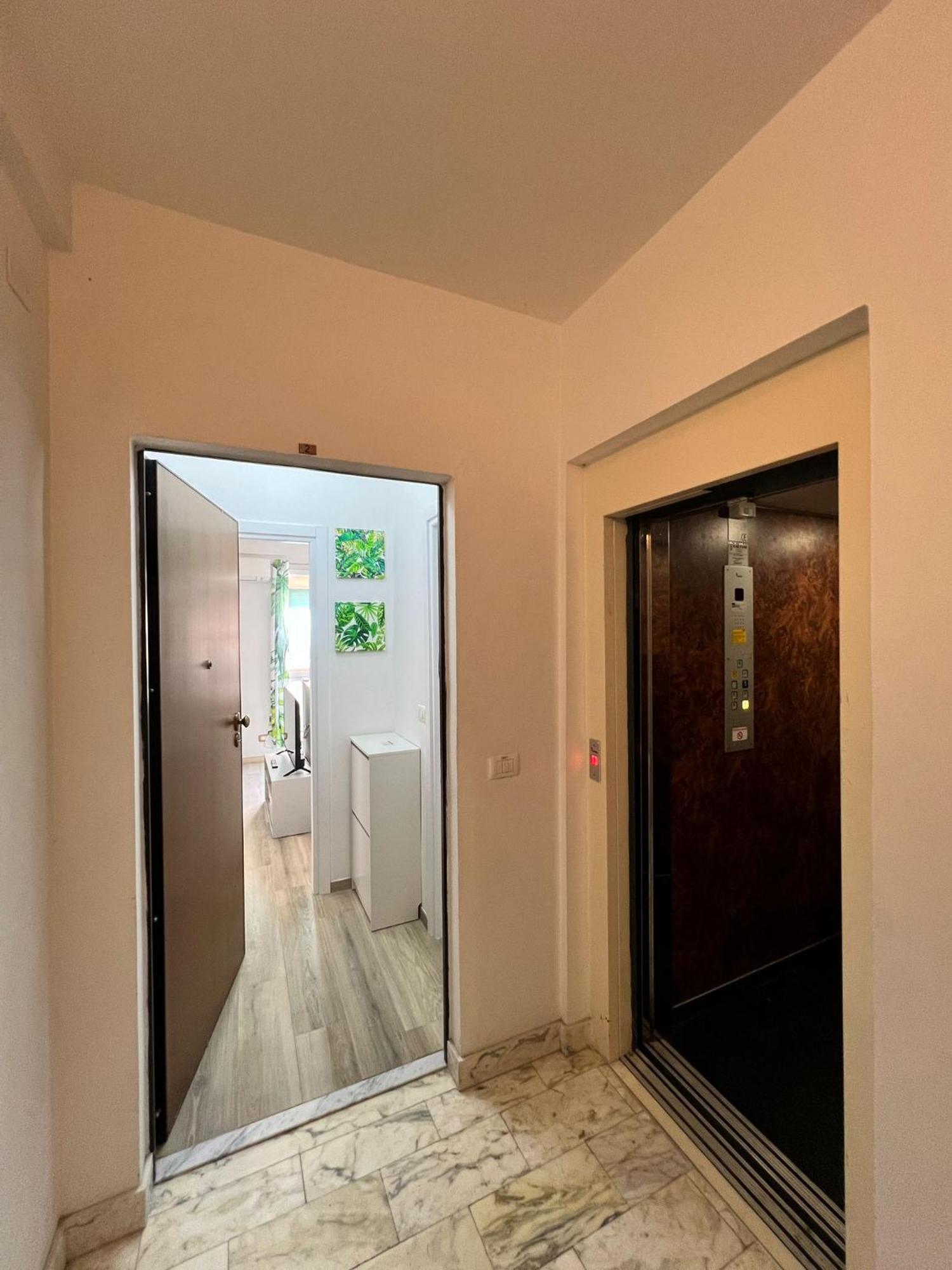 5 Terre Express Migliarina Apartment La Spezia Luaran gambar